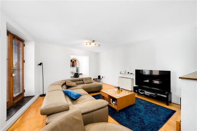 Apt. 45 , Les Buissonnets, Blackrock, Dublin