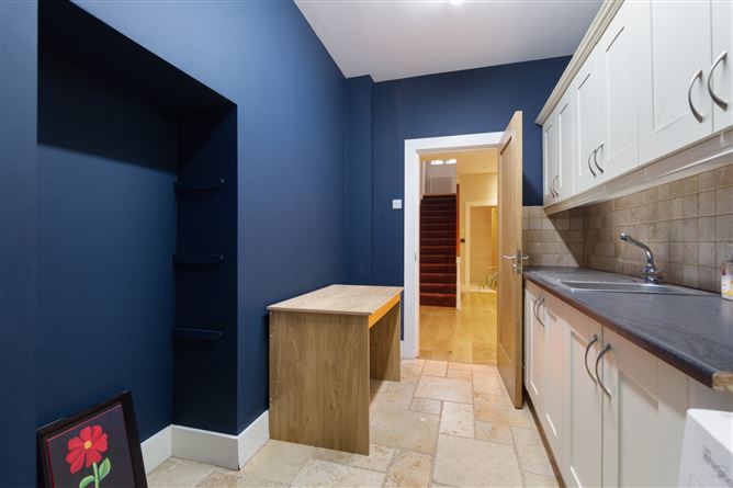 5 De Vesci Terrace, Monkstown, Co. Dublin