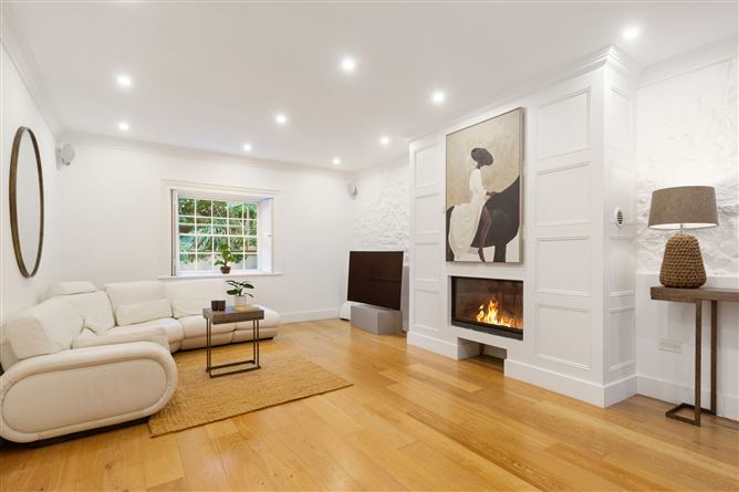 5 De Vesci Terrace, Monkstown, Co. Dublin