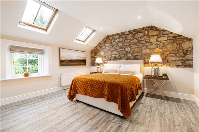 5 De Vesci Terrace, Monkstown, Co. Dublin