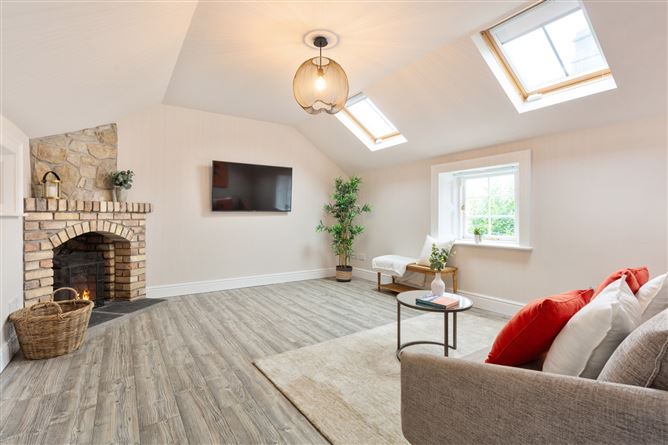 5 De Vesci Terrace, Monkstown, Co. Dublin