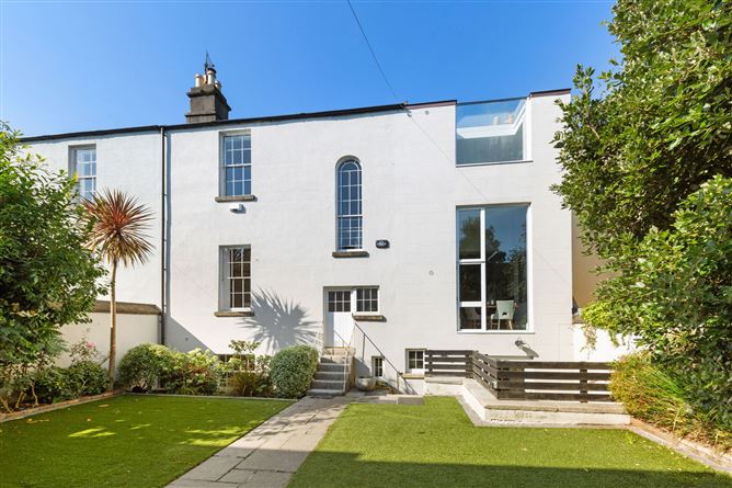 5 De Vesci Terrace, Monkstown, Co. Dublin