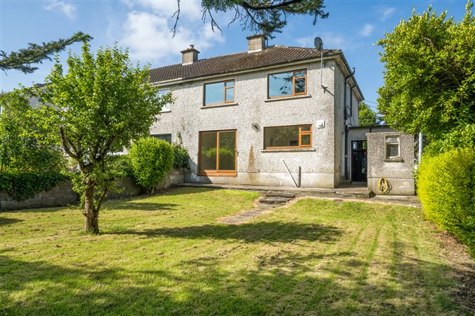 11 Rathcoole Park, Rathcoole, Co. Dublin
