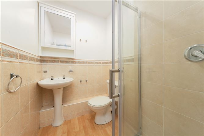 11 Rathcoole Park, Rathcoole, Co. Dublin