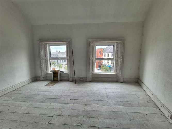 15 Custume Place, Athlone, Westmeath