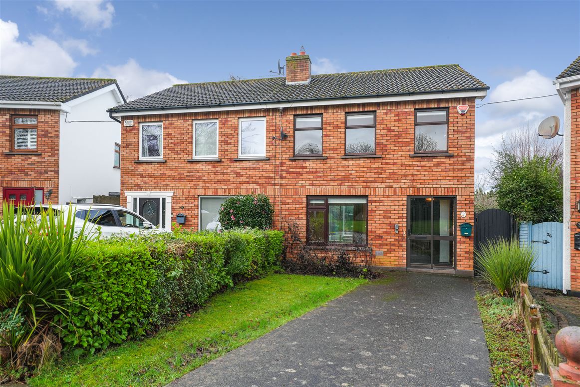 37 Edmondstown Green, Rathfarnham,   Dublin 16