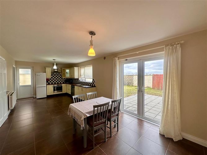 77 Kingswood, Blackrock Road, Dundalk, Louth