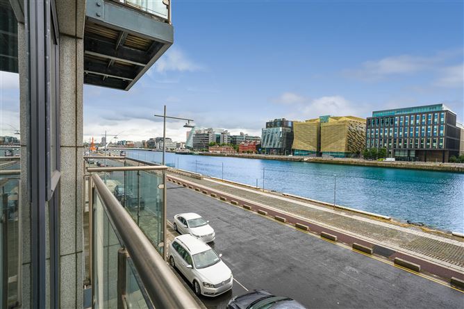Photo 6 of 16 — Butlers Court, 77 Sir John Rogerson'S Quay, Hanover Quay, Dublin 2, Grand Canal Dk, Dublin 2
