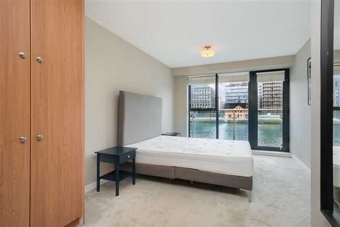 Photo 9 of 16 — Butlers Court, 77 Sir John Rogerson'S Quay, Hanover Quay, Dublin 2, Grand Canal Dk, Dublin 2