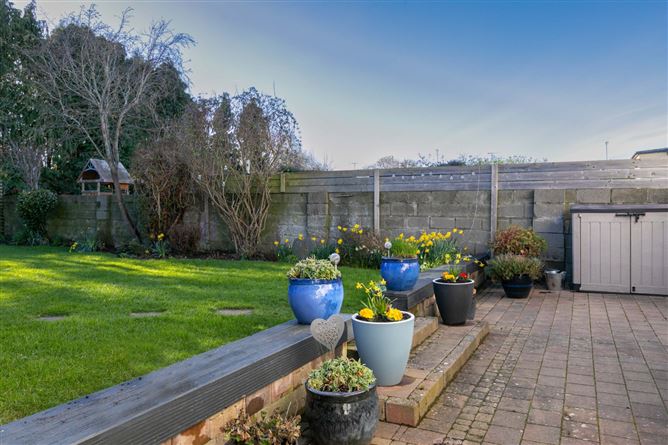 51 Arnold Grove, Glenageary, Co. Dublin
