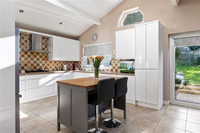 51 Arnold Grove, Glenageary, Co. Dublin