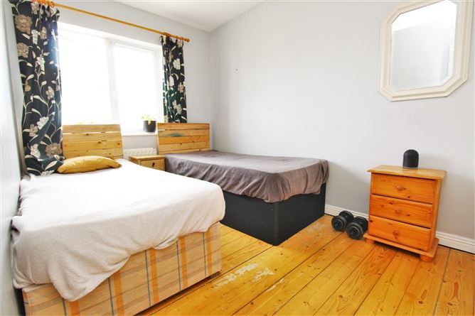 9 Curragh Hall Avenue, Tyrrelstown, Dublin 15