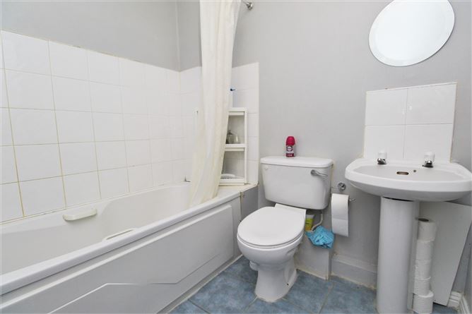 9 Curragh Hall Avenue, Tyrrelstown, Dublin 15
