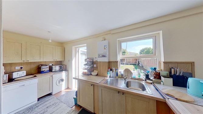 17 Ledwidge Crescent, Bray, Co. Wicklow