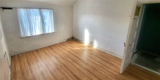 51 Ballygall Crescent, Finglas, Dublin 11