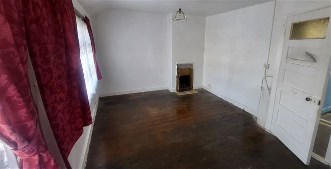 51 Ballygall Crescent, Finglas, Dublin 11