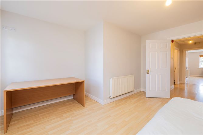 4 Woodland Court, Lower Main Street, Rush, Co. Dublin