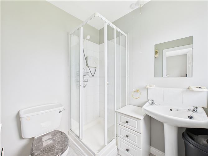16 Pebble Drive, Pebble Beach, Tramore, Co. Waterford