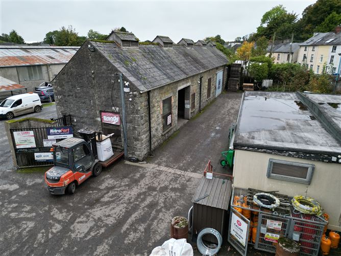 Clones Agri Supplies, Roslea Road, Clones, Monaghan