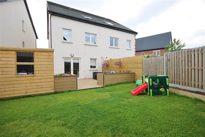 23 Shackleton Crescent, Lucan, Co. Dublin