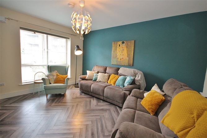 23 Shackleton Crescent, Lucan, Co. Dublin