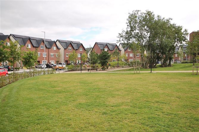 23 Shackleton Crescent, Lucan, Co. Dublin