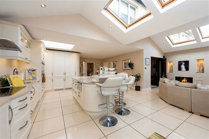 Marfield, 2 Templeroan Meadows, Knocklyon, Dublin 16