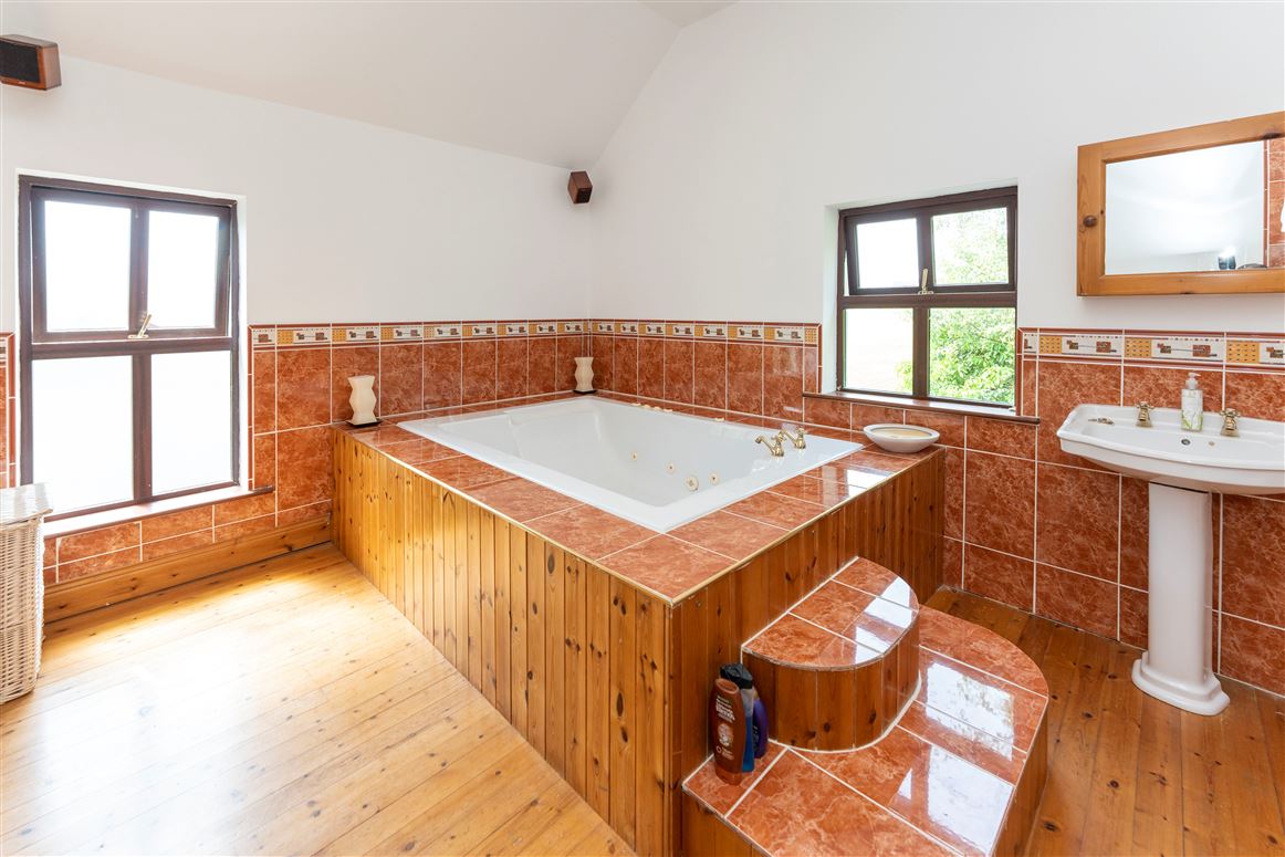 Thomond House , Galbally, Limerick Thomond House , Galbally, Limerick