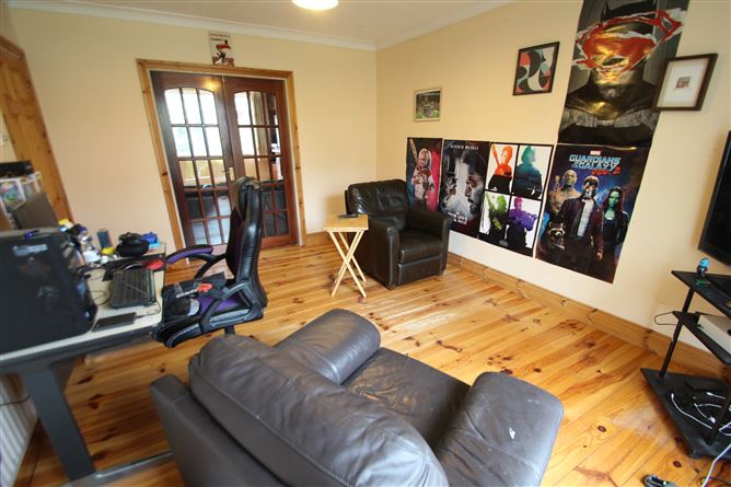 16 Ashgrove Lawn, Carrigaline, Cork
