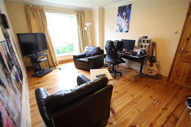 16 Ashgrove Lawn, Carrigaline, Cork