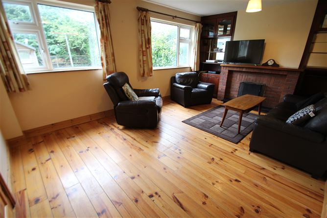 16 Ashgrove Lawn, Carrigaline, Cork