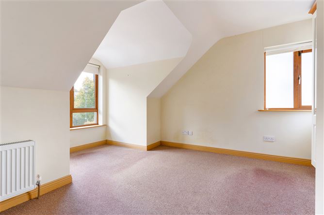 52 Aughrim Hall, Aughrim, Wicklow