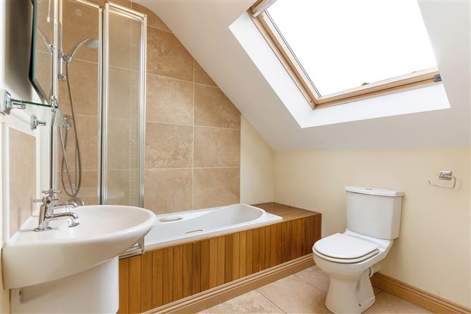52 Aughrim Hall, Aughrim, Wicklow