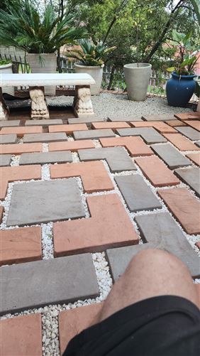Private, Spantou St, Roodekrans, Gauteng