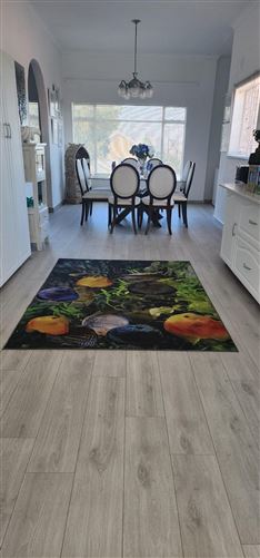 Private, Spantou St, Roodekrans, Gauteng