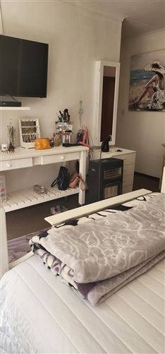 Private, Spantou St, Roodekrans, Gauteng