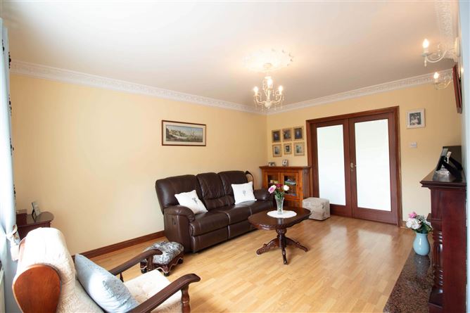 Oldcastle Road, Ballyjamesduff, County Cavan