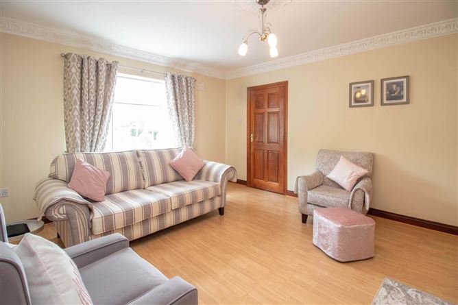 Oldcastle Road, Ballyjamesduff, County Cavan