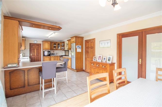 Oldcastle Road, Ballyjamesduff, County Cavan