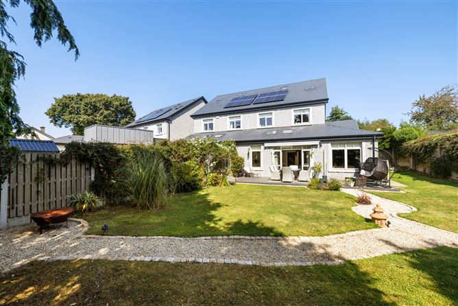 5 Boulders, Rochestown Avenue, Dun Laoghaire, Dublin