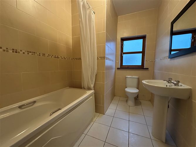 44 Silver Birches Stonepark Longford, Longford, Longford