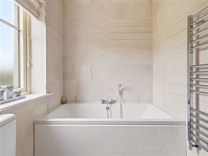 20 Finlay Park, Naas, Co. Kildare