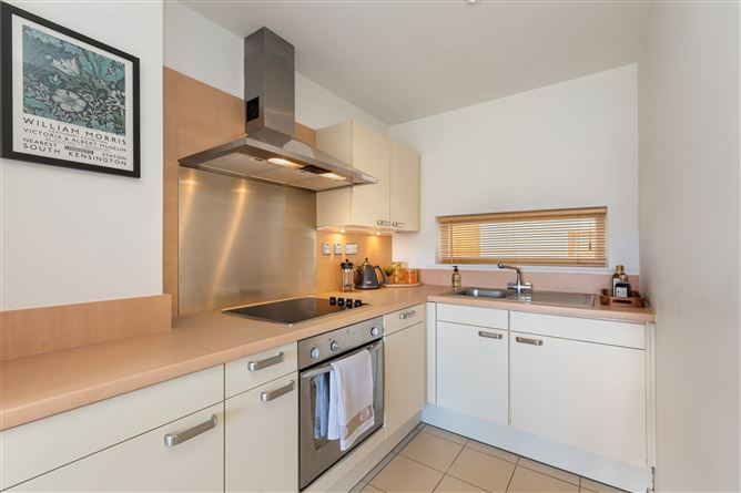 Photo 4 of 11 — Apt 23 Botanic Hall, Addison Park, Glasnevin, Dublin 11