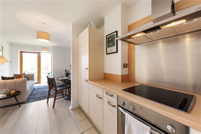 Apt 23 Botanic Hall, Addison Park, Glasnevin, Dublin 11