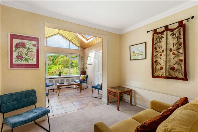 https://photos-a.propertyimages.ie/media/0/0/5/5006500/0ee2807e-9906-4d2d-a0d2-7d88bf39bbc1_l.jpeg