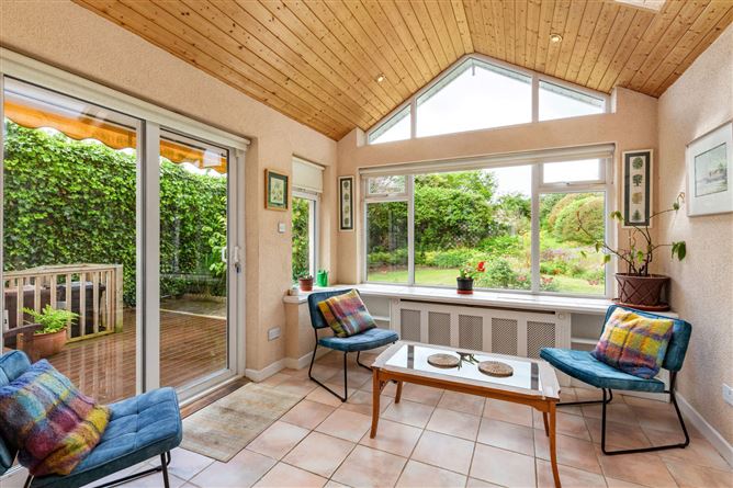 https://photos-a.propertyimages.ie/media/0/0/5/5006500/0ee2807e-9906-4d2d-a0d2-7d88bf39bbc1_l.jpeg