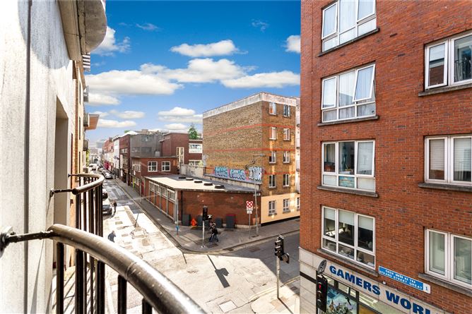 34 Ha'Penny Bridge House, Ormonde Quay Lower, Dublin 1