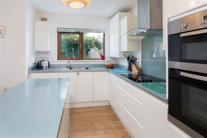 90 Rooskagh Valley, Shanagarry, Midleton, Cork