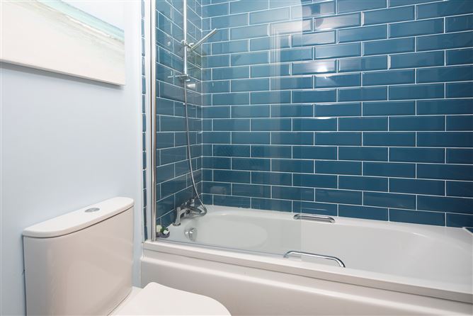 90 Rooskagh Valley, Shanagarry, Midleton, Cork