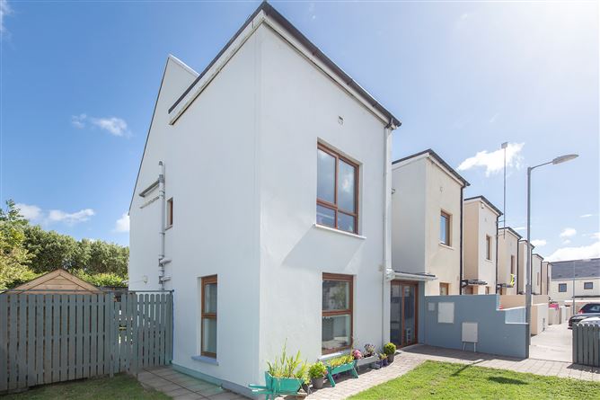 90 Rooskagh Valley, Shanagarry, Midleton, Cork